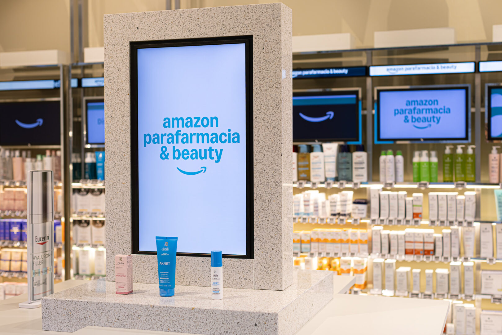 Amazon Parafarmacia & Beauty a Milano: apre il primo negozio fisico